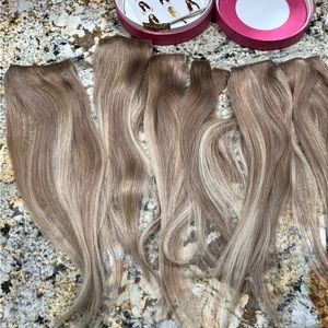 Luxy clip in hair extensions